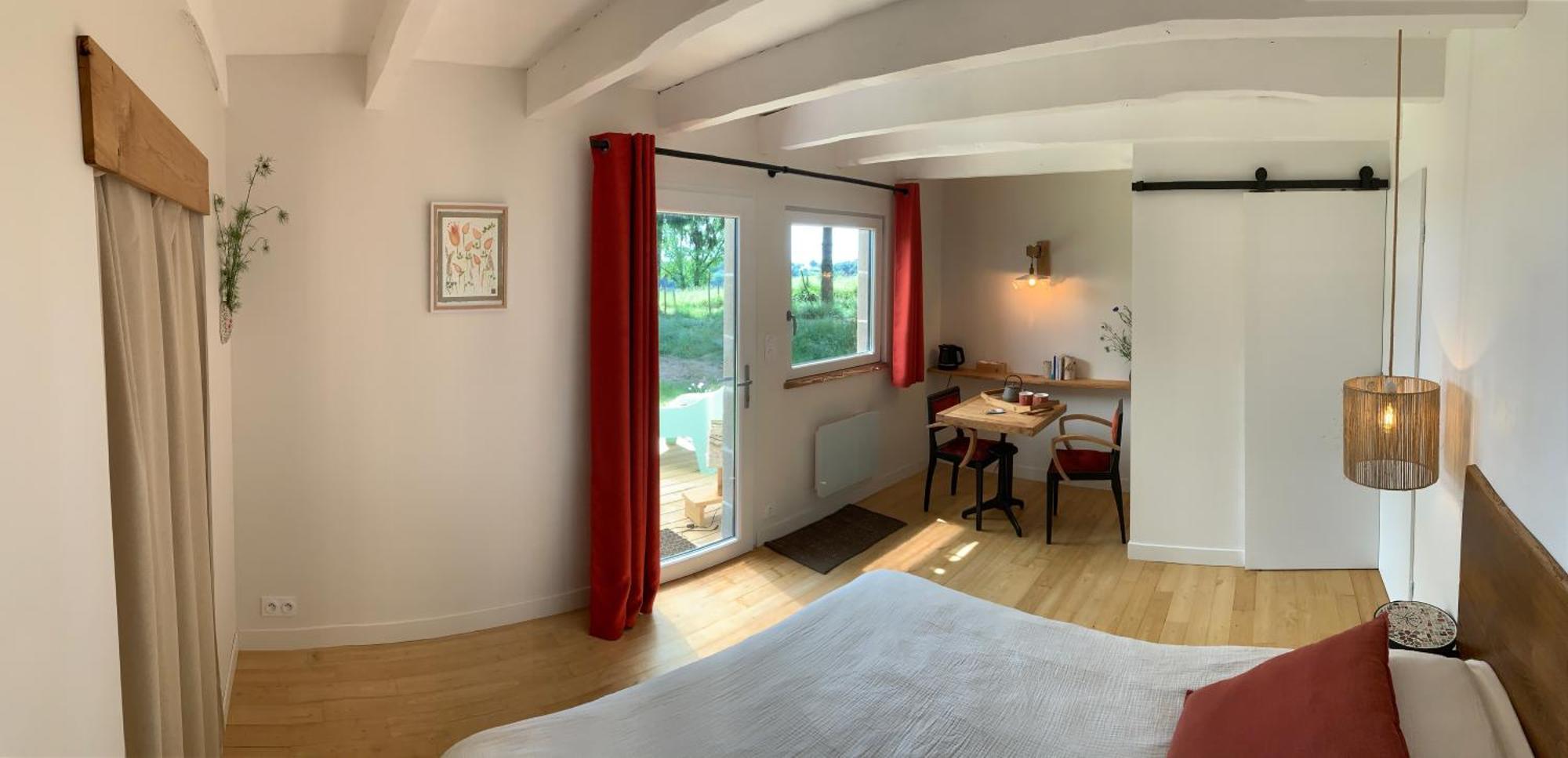 Aux Logis De Fonfroide Chez Mylene & David Bed & Breakfast Marcoles Exterior foto